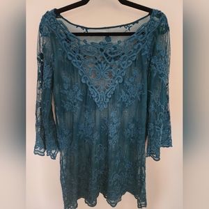 Beautiful turquoise/green embroidered lace tunic top